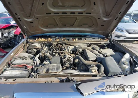 2005 Mercury Grand Marquis Ls/Lse z USA, uszkodzony, nr VIN 2MEFM75W95X635598